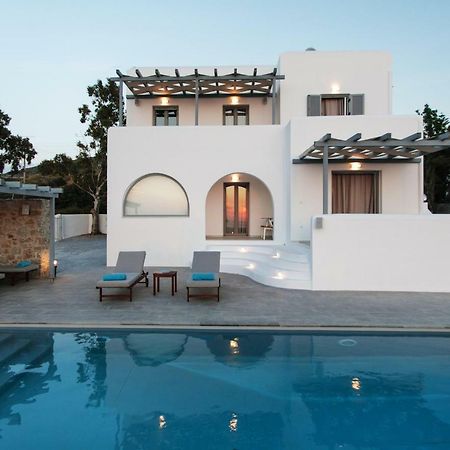 Naxos Infinity Villa And Suites Galanado Екстериор снимка