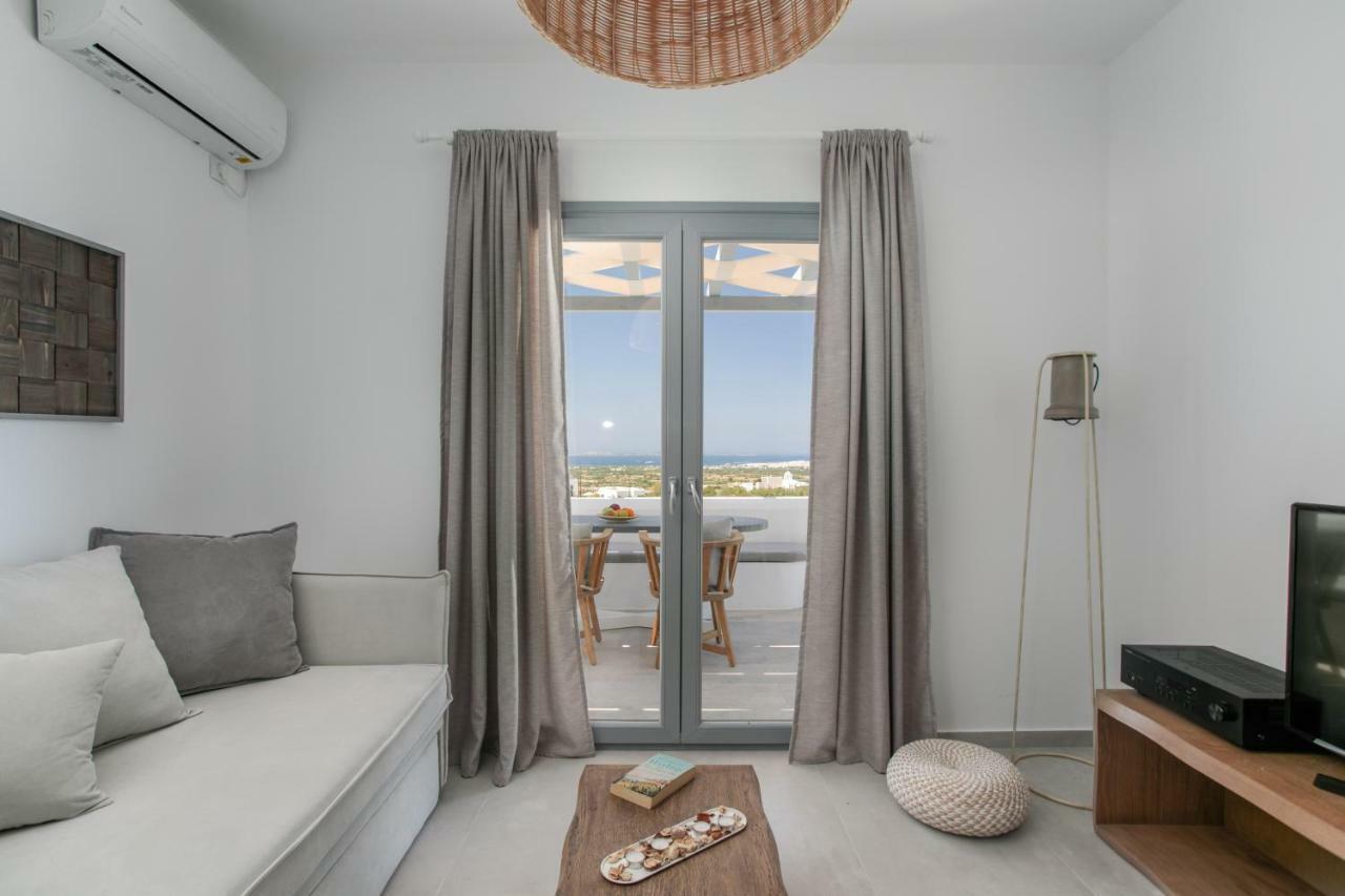 Naxos Infinity Villa And Suites Galanado Екстериор снимка