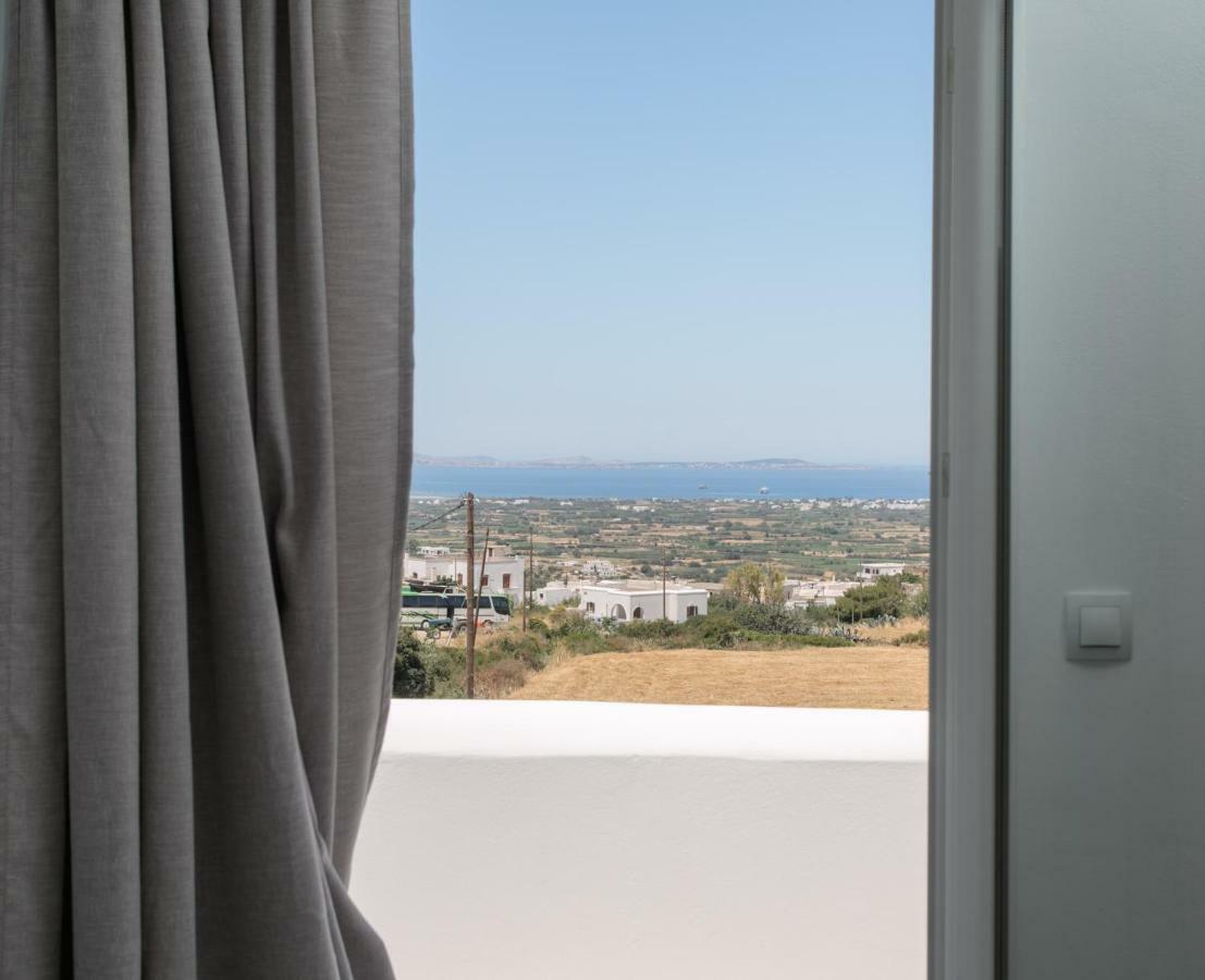 Naxos Infinity Villa And Suites Galanado Екстериор снимка