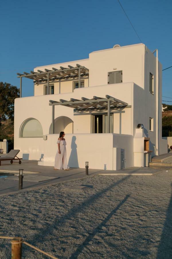 Naxos Infinity Villa And Suites Galanado Екстериор снимка